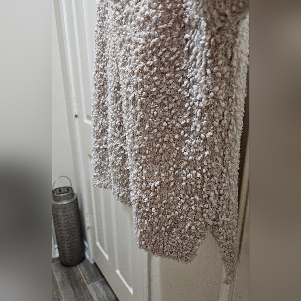 Hippie Rose Cream Textured Cropped Sweater Size XL EUC - Picture 3 of 12